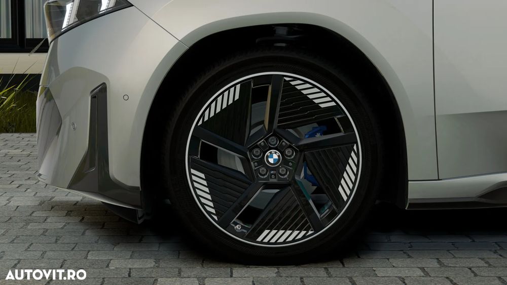 BMW iX3 40 sDrive - 12