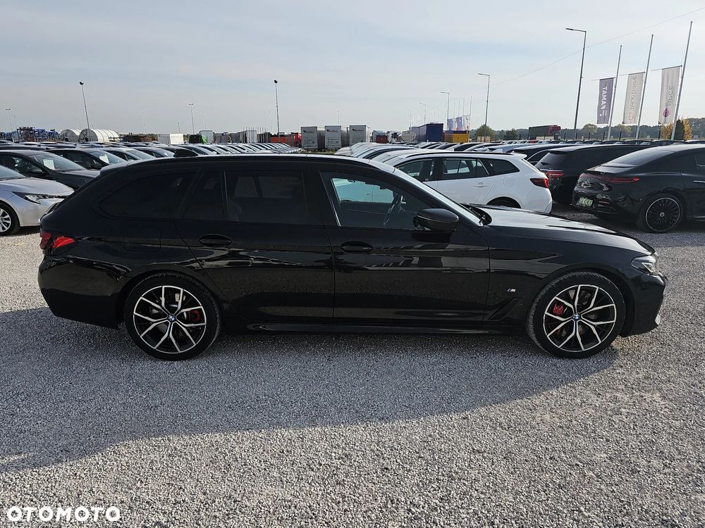 BMW Seria 5 540d xDrive mHEV M Sport sport - 4