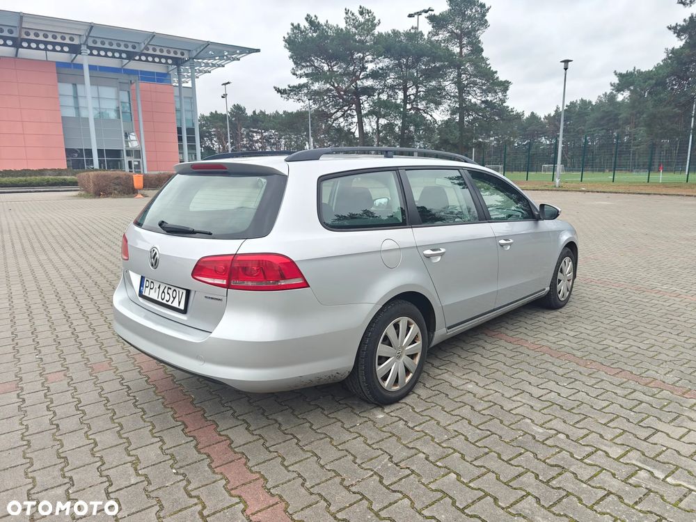 Volkswagen Passat 1.6 TDI BlueMotion Technology Trendline - 2