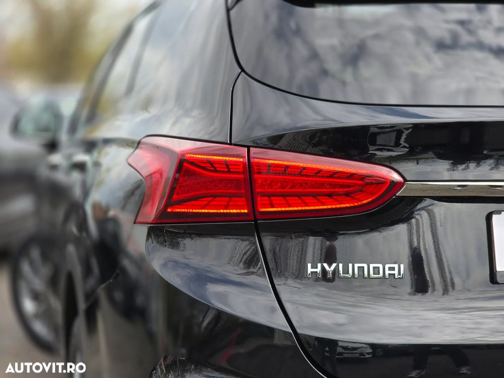 Hyundai Santa Fe 2.2 CRDi 4WD Automatik SEVEN Premium - 6