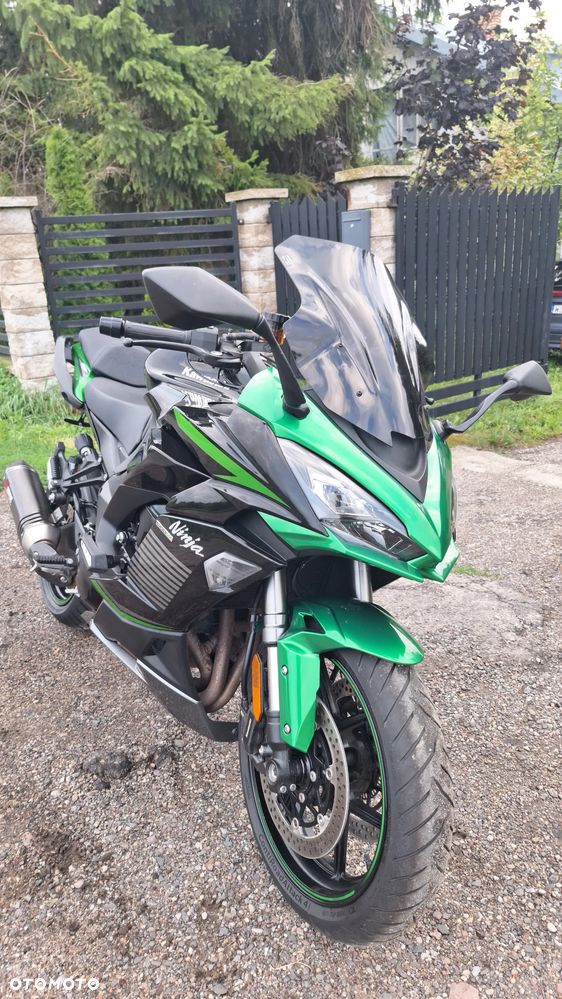 Kawasaki Ninja 1000 SX - 22