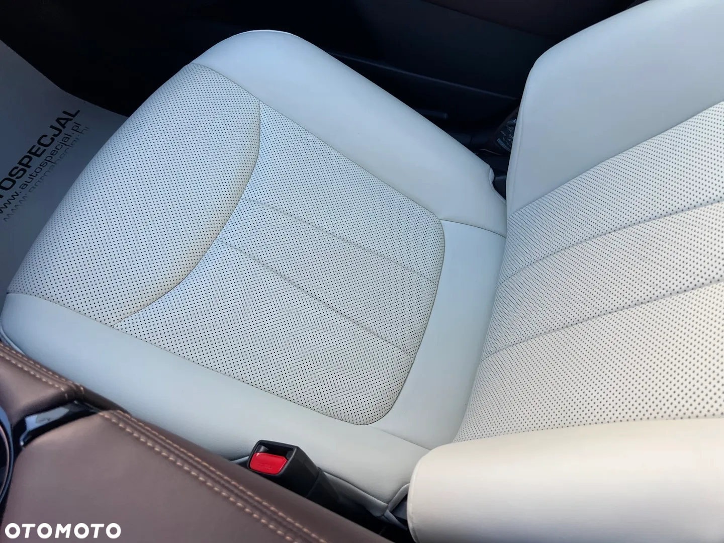 Toyota Mirai Prestige - 30