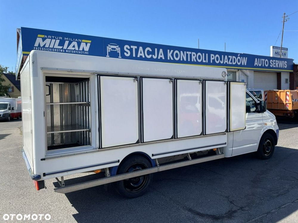 Volkswagen Transporter - 28