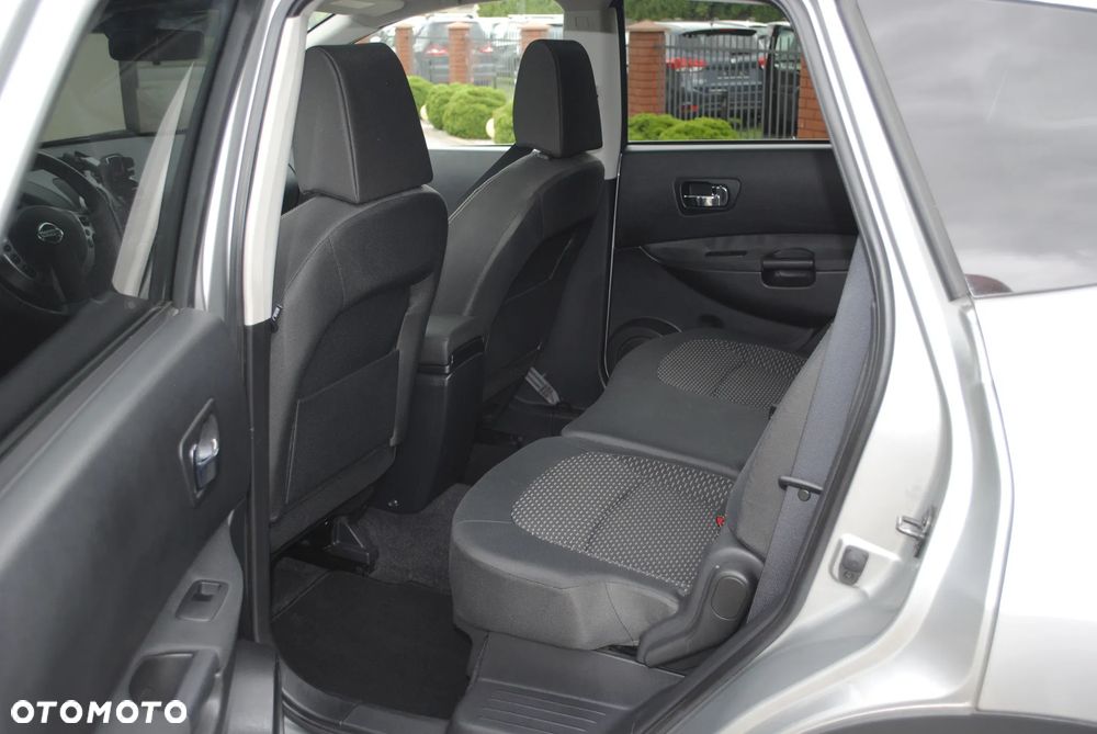 Nissan Qashqai+2 2.0 acenta - 14