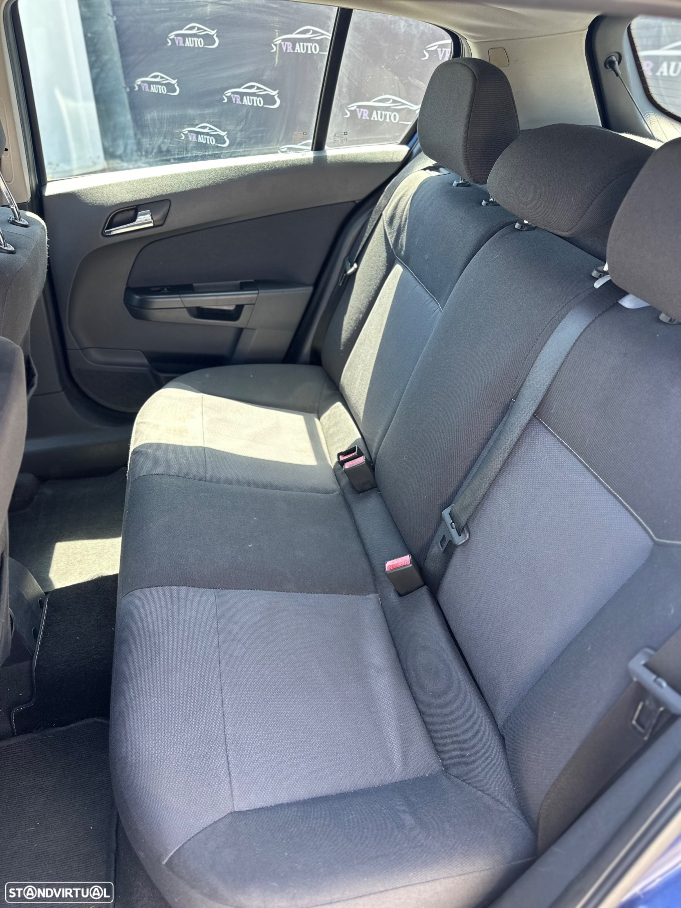 Opel Astra 1.3 CDTi Enjoy EcoFLEX - 8