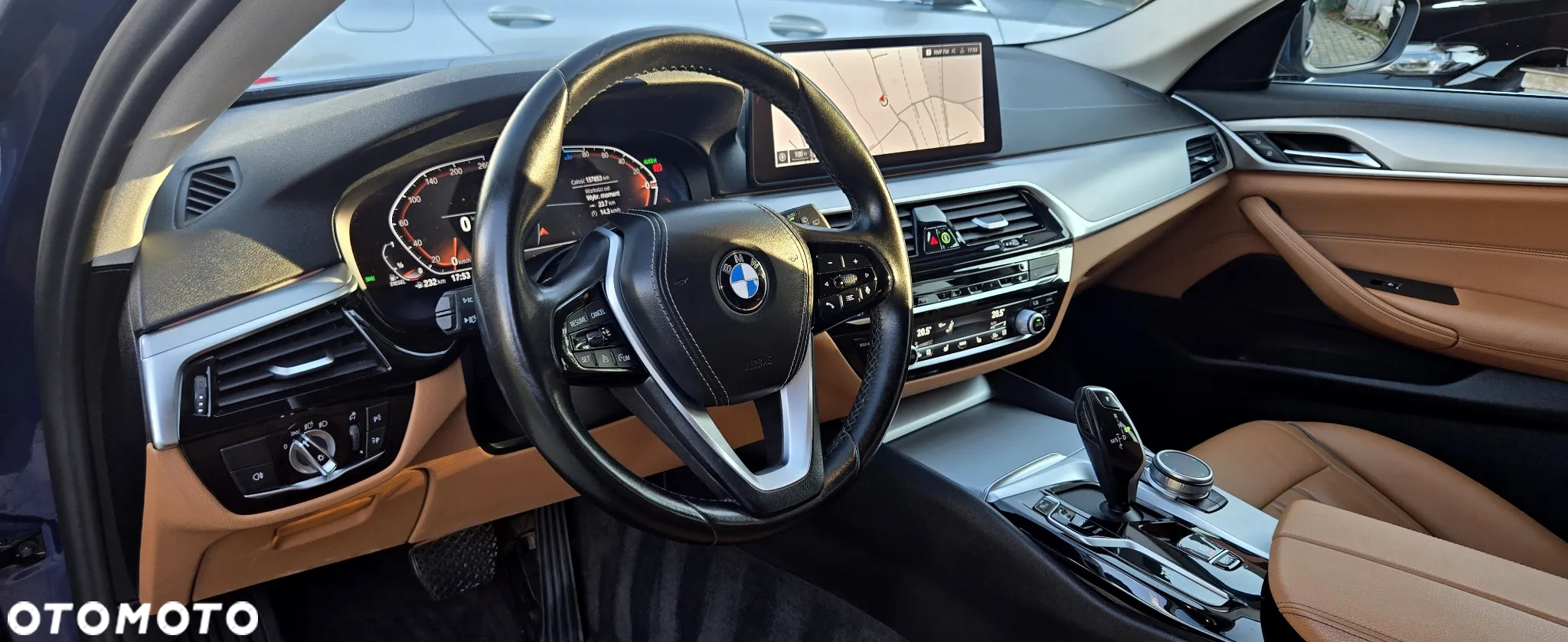 BMW Seria 5 520d Touring - 21