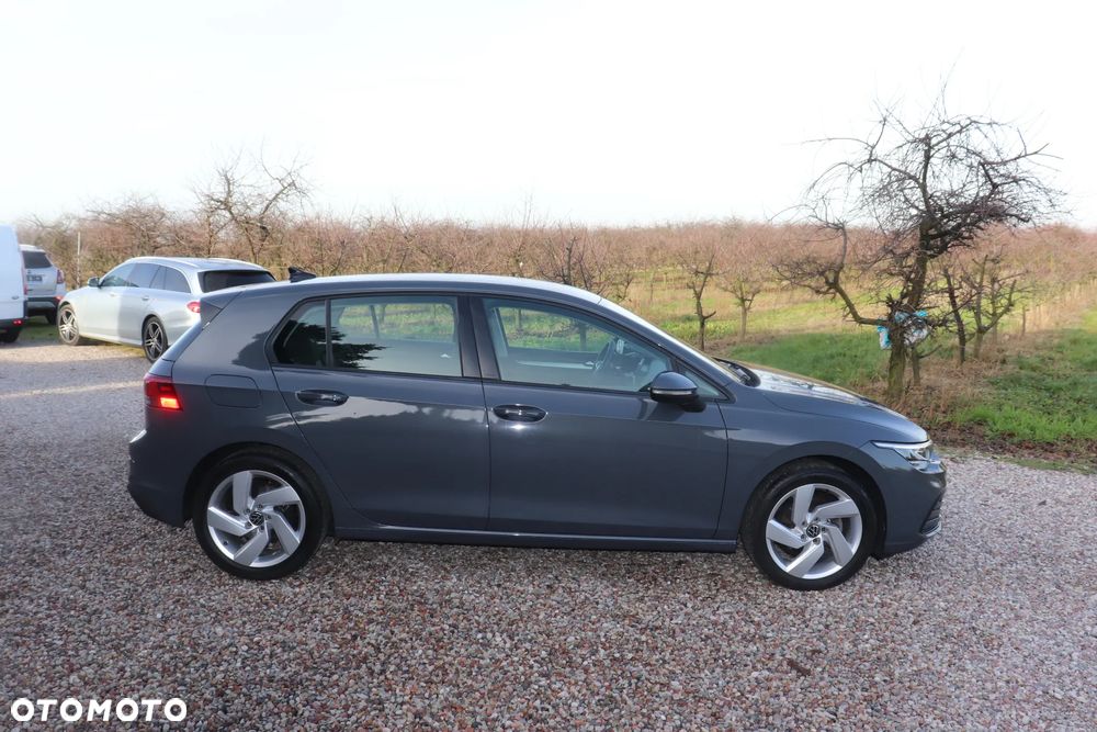 Volkswagen Golf 2.0 TDI SCR Life - 8