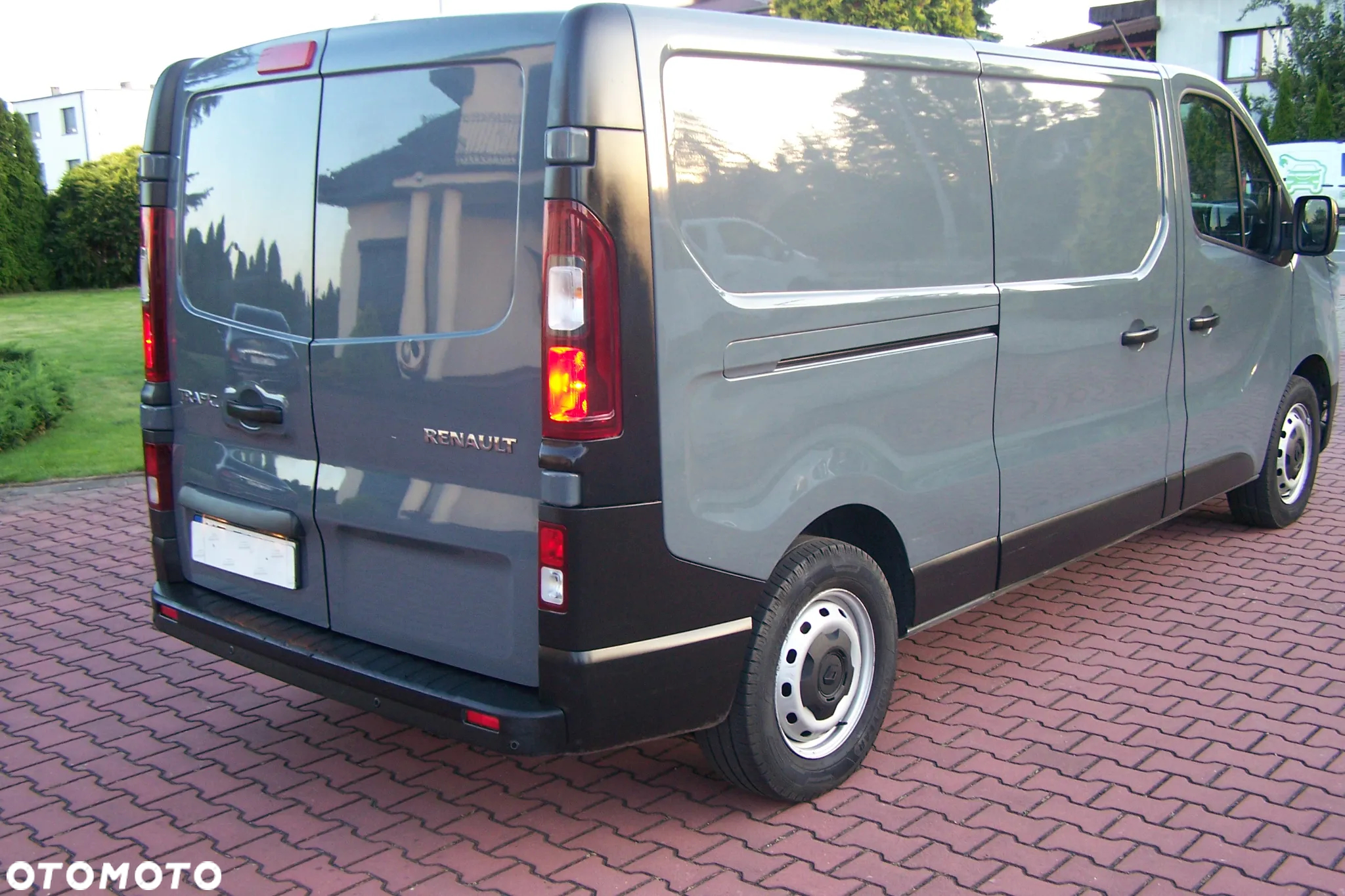 Renault trafic - 5