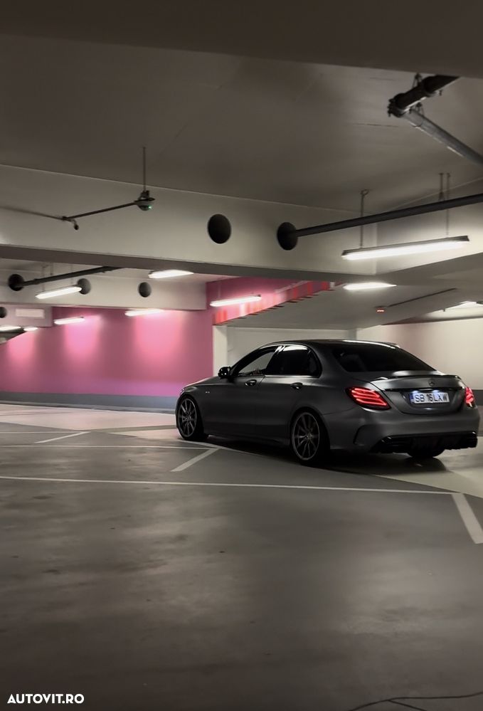 Mercedes-Benz C 43 AMG - 11