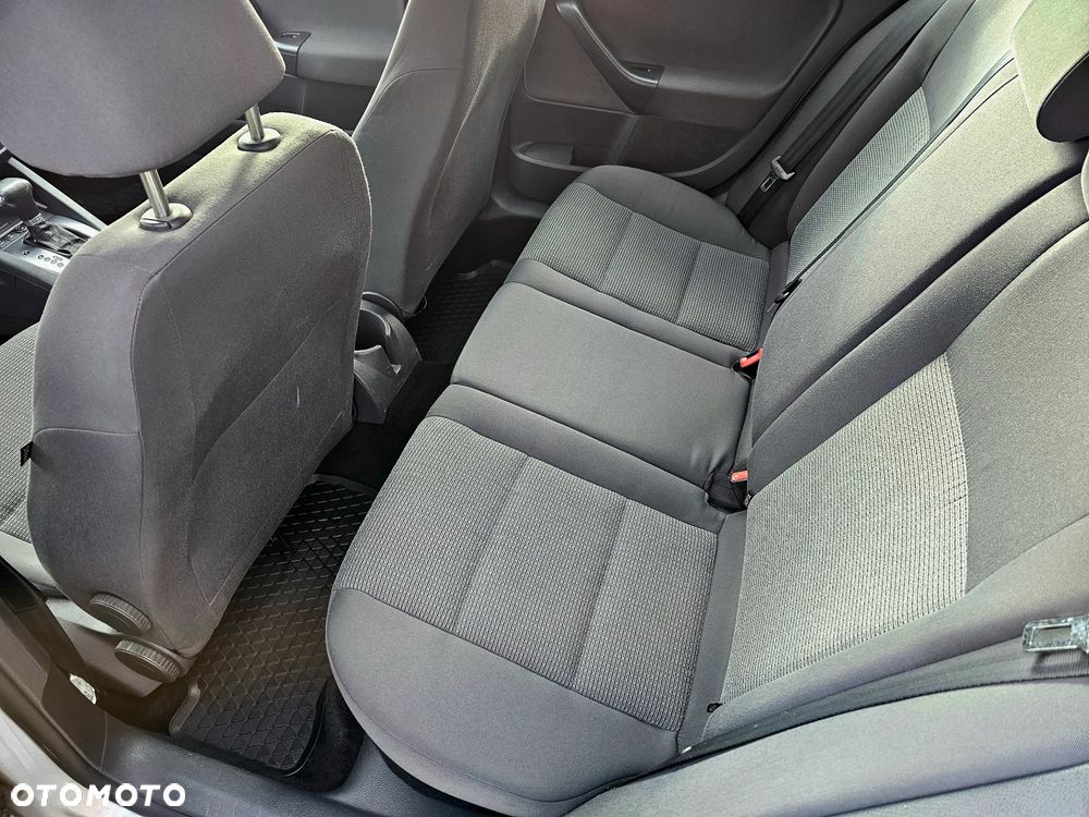 Volkswagen Golf Variant 1.9 TDI DPF DSG Comfortline - 8