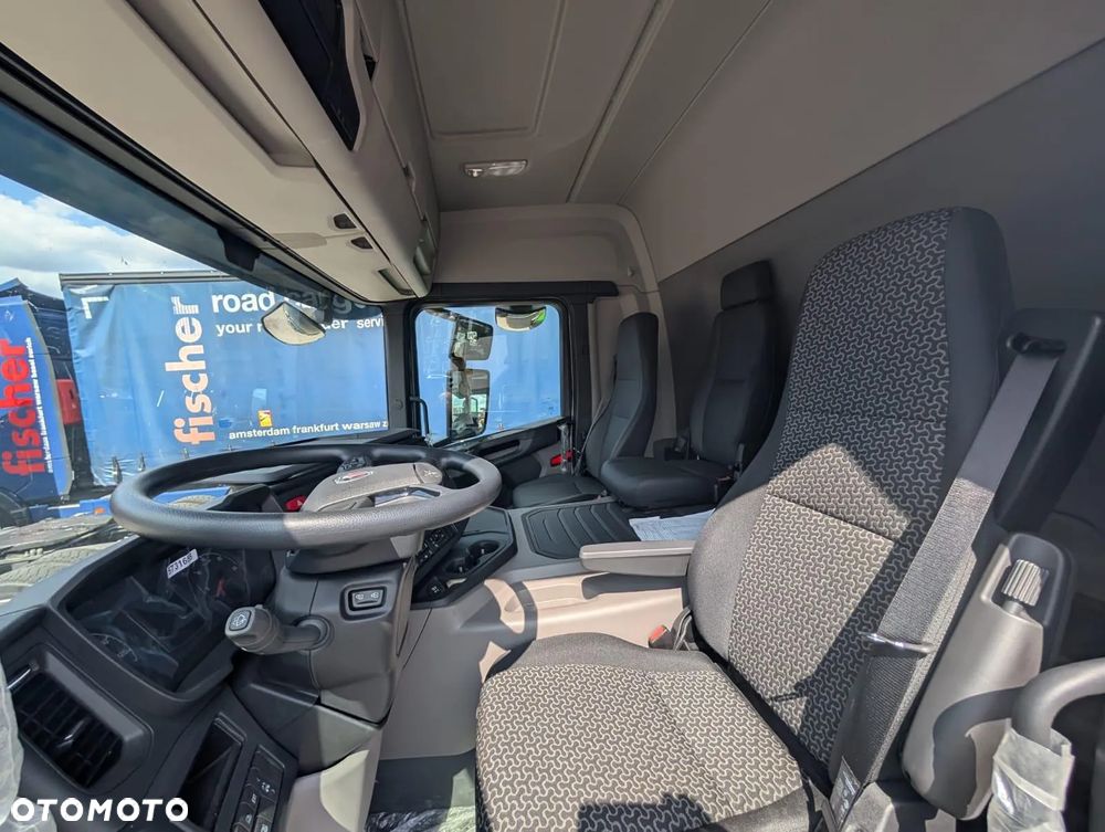 Scania P 340 B6x2*4NA / rama pod zabudowę / oś skrętna / CNG / duża kabina / 8 sztuk - 5