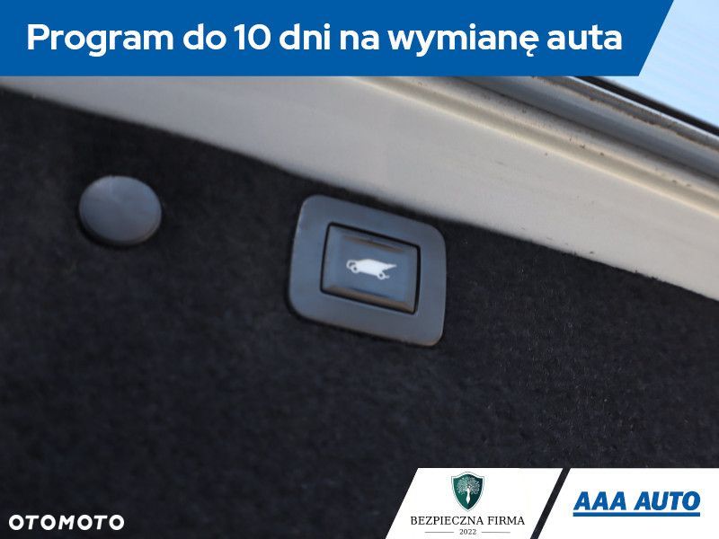 Opel Insignia - 20