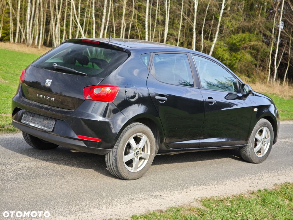 Volkswagen Golf - 14