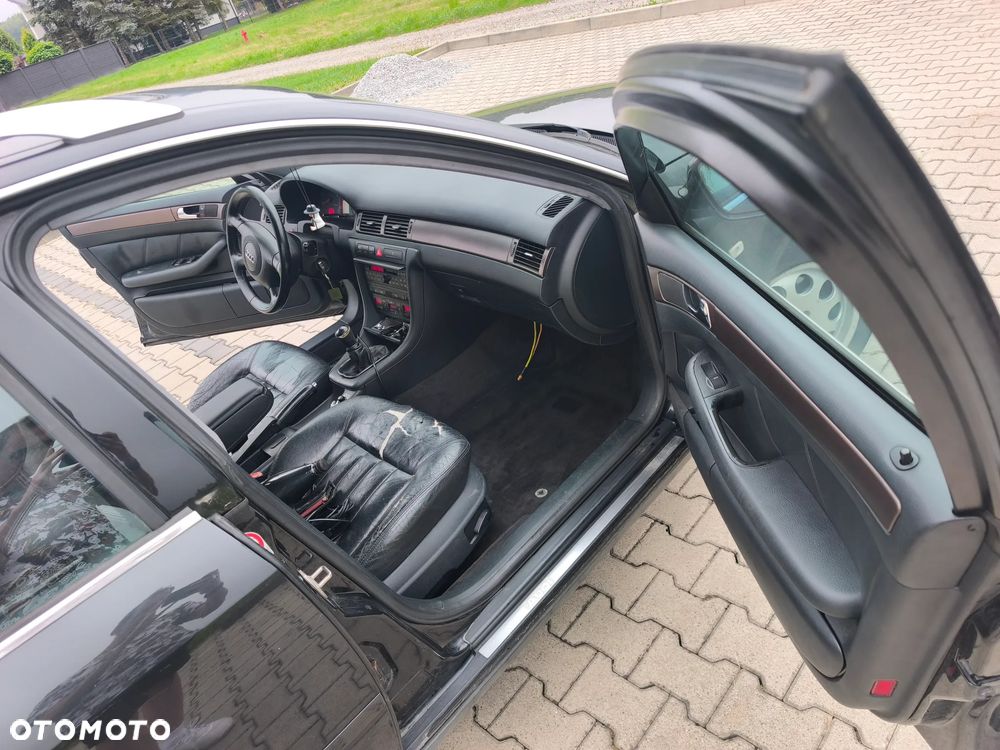 Audi A6 Avant 2.4 - 13