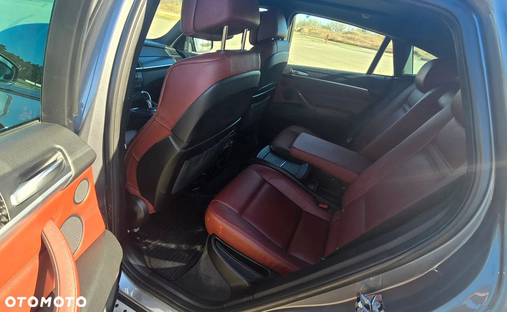 BMW X6 - 15
