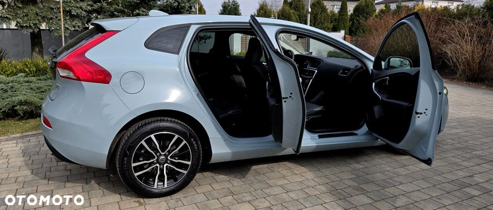 Volvo V40 D2 Geartronic Momentum - 11