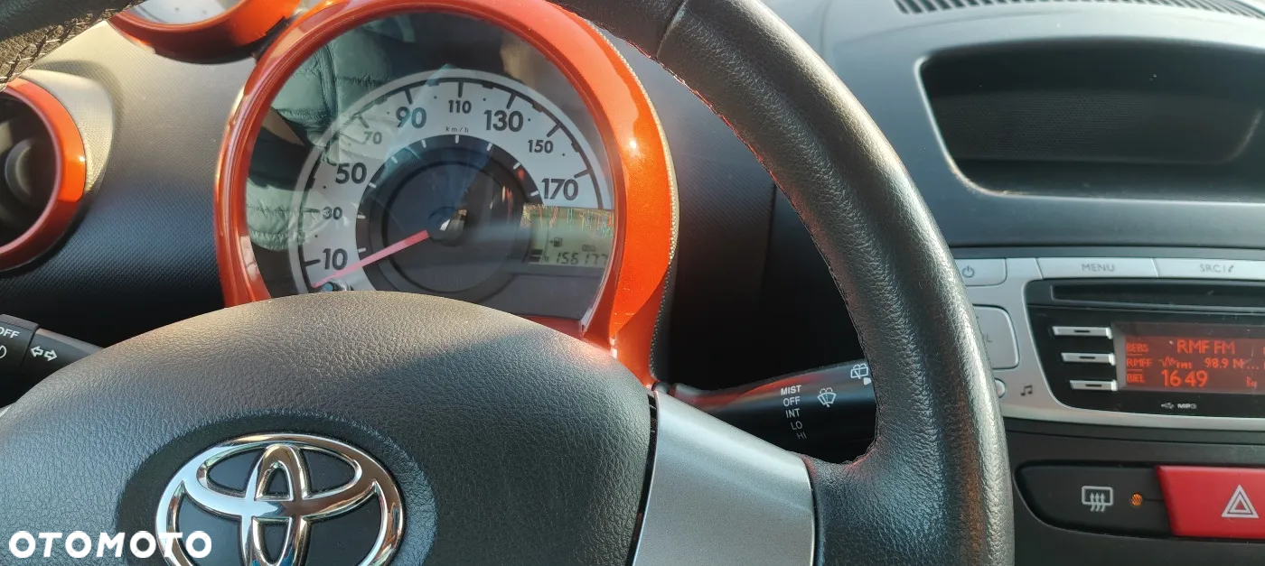Toyota Aygo Connect - 27