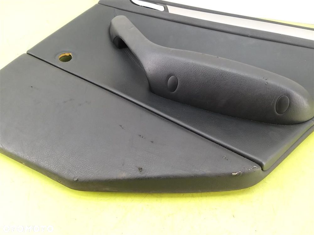 Tapicerka drzwi tył prawa BMW Seria 3 E46 1998-2007 SKORA KOMBI 8224536 - 3