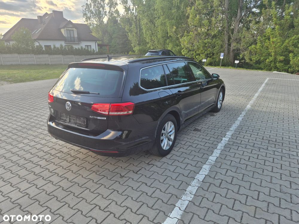 Volkswagen Passat 2.0 TDI (BlueMotion Technology) Comfortline - 8
