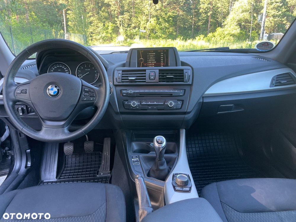 BMW Seria 1 - 11