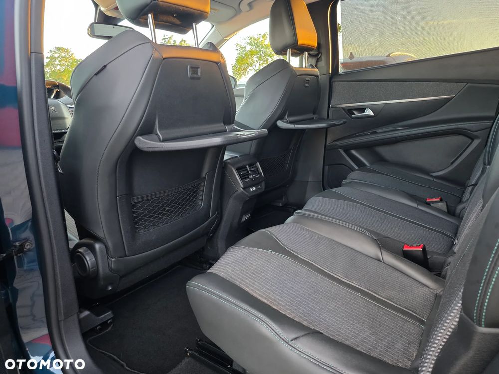 Peugeot 5008 - 16