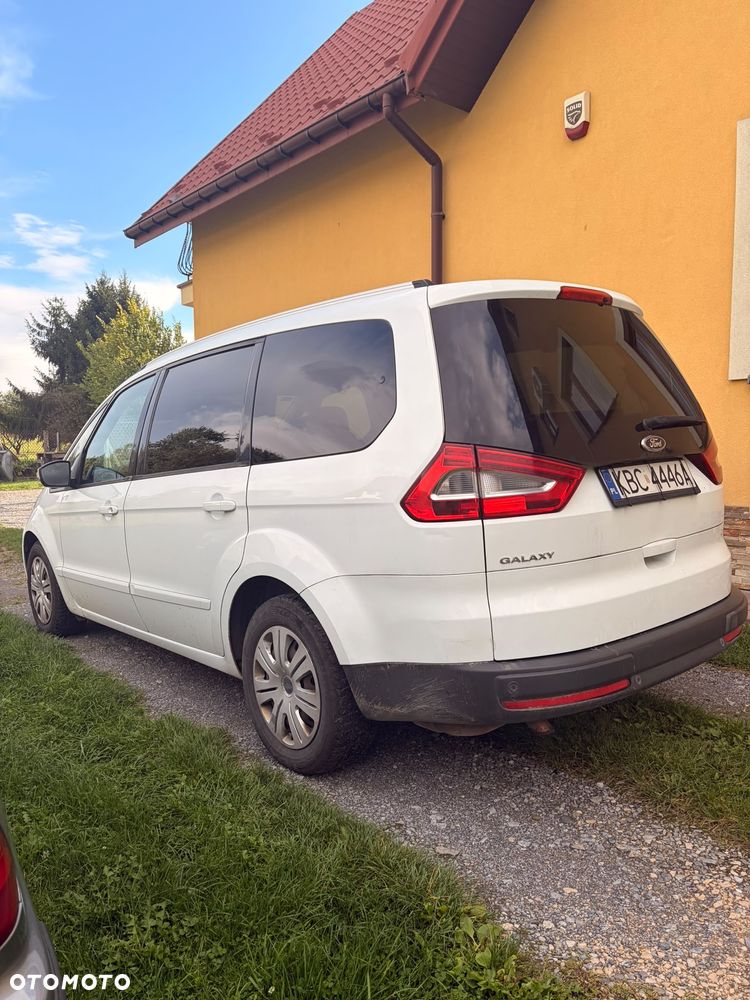 Ford Galaxy - 4