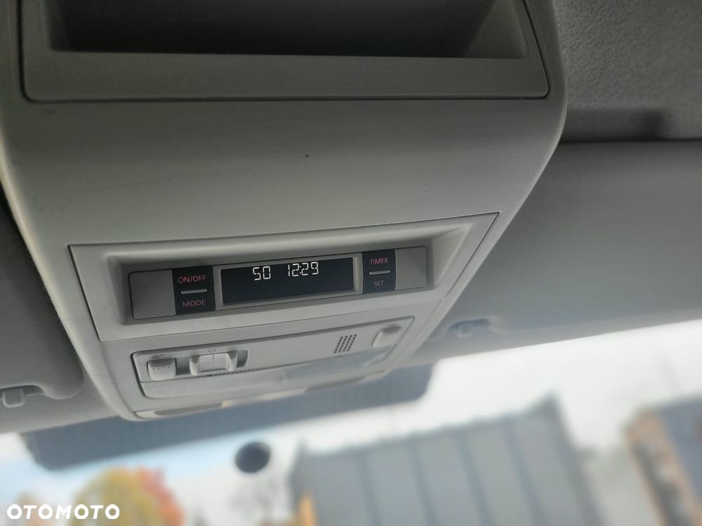 Volkswagen Transporter - 28