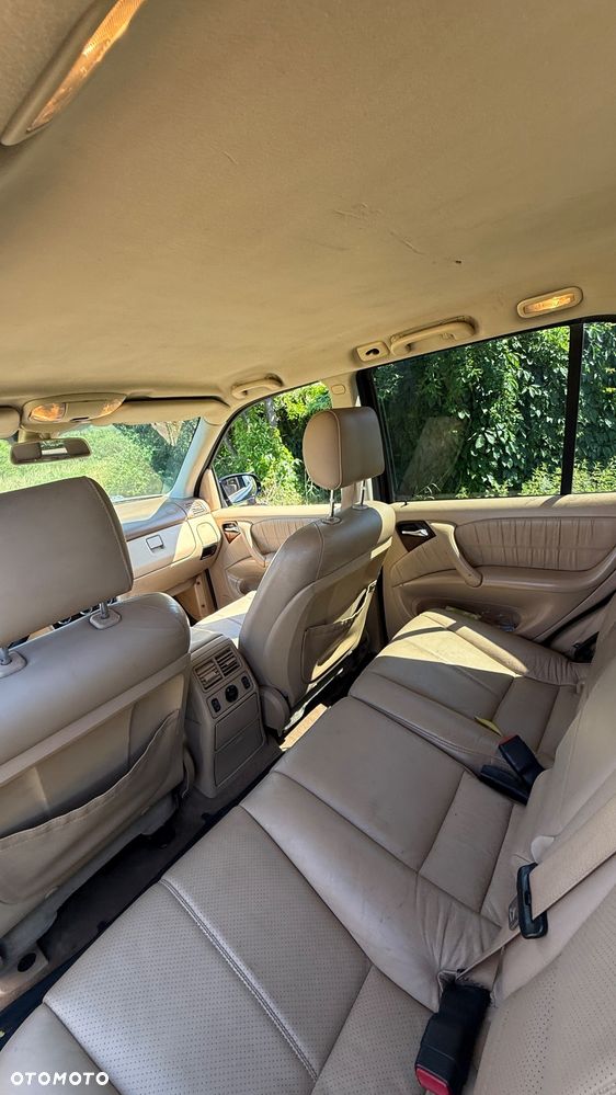 Mercedes-Benz ML - 17