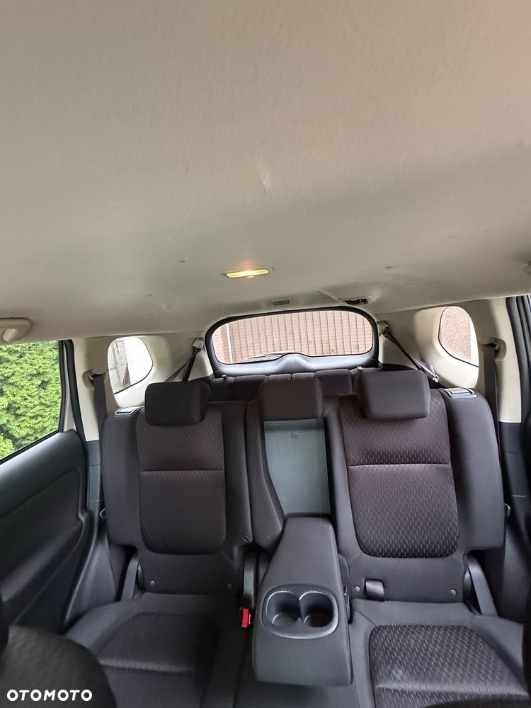 Mitsubishi Outlander 2.2 DID Intense - 23