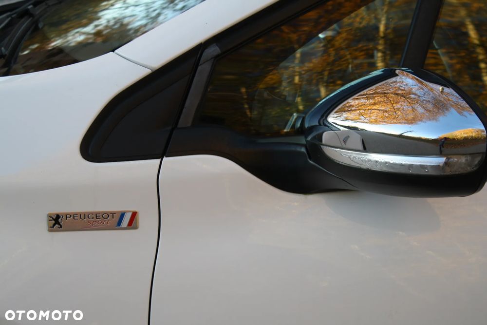 Peugeot 2008 PureTech 110 Style - 16