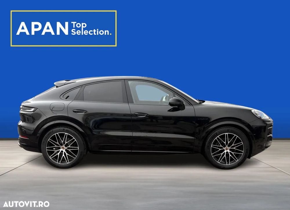 PORSCHE Cayenne Coupe 2026 — imagine 8