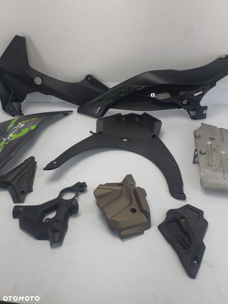 OSŁONA PLASTIK WYPEŁNIENIE OWIEWKA QJMOTOR SRT 650-5E - 4