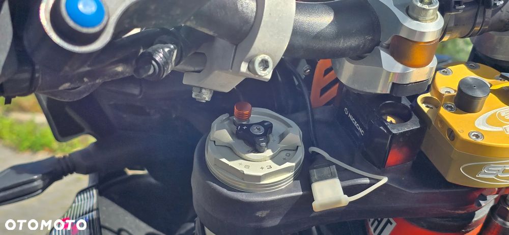 KTM Adventure 790 - 12