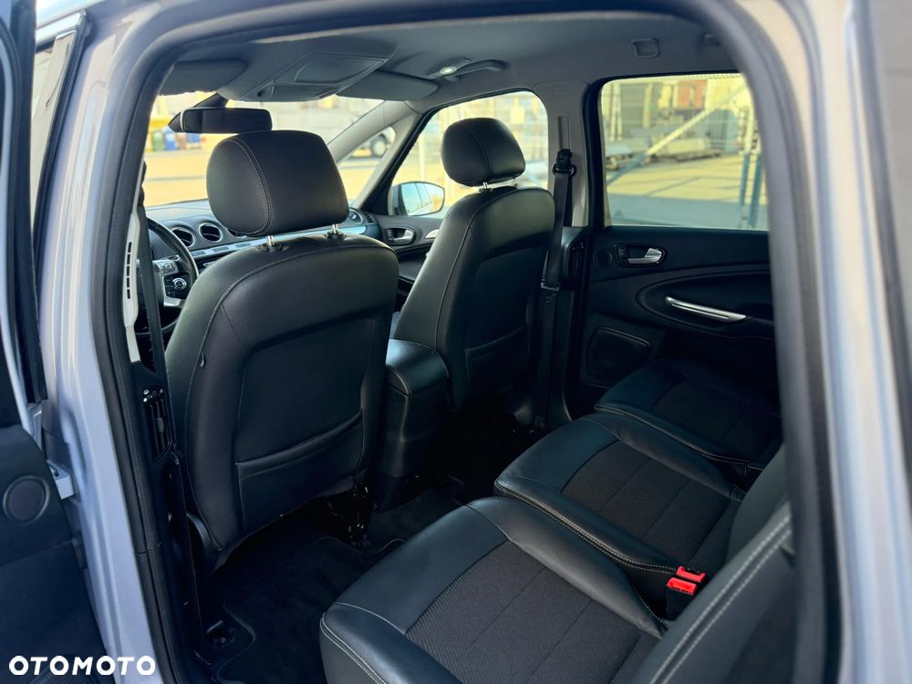 Ford S-Max 2.0 TDCi DPF Titanium - 10