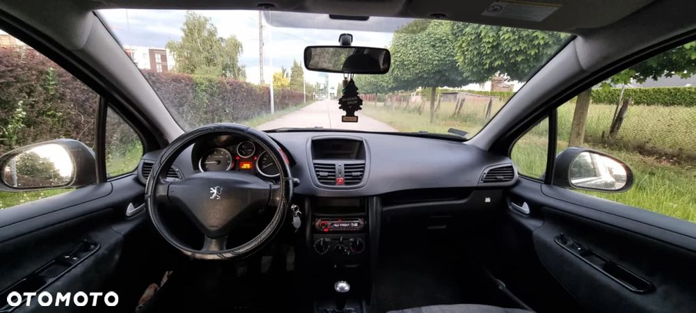 Peugeot 207 1.4 16V Presence - 8