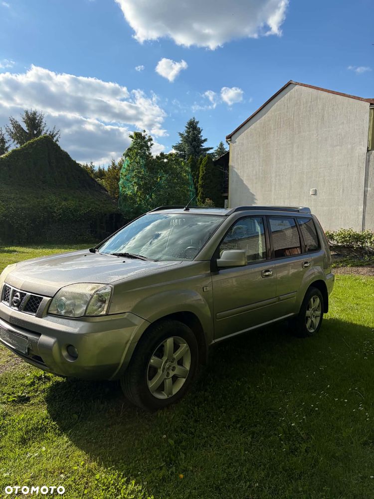 Nissan X-Trail - 1
