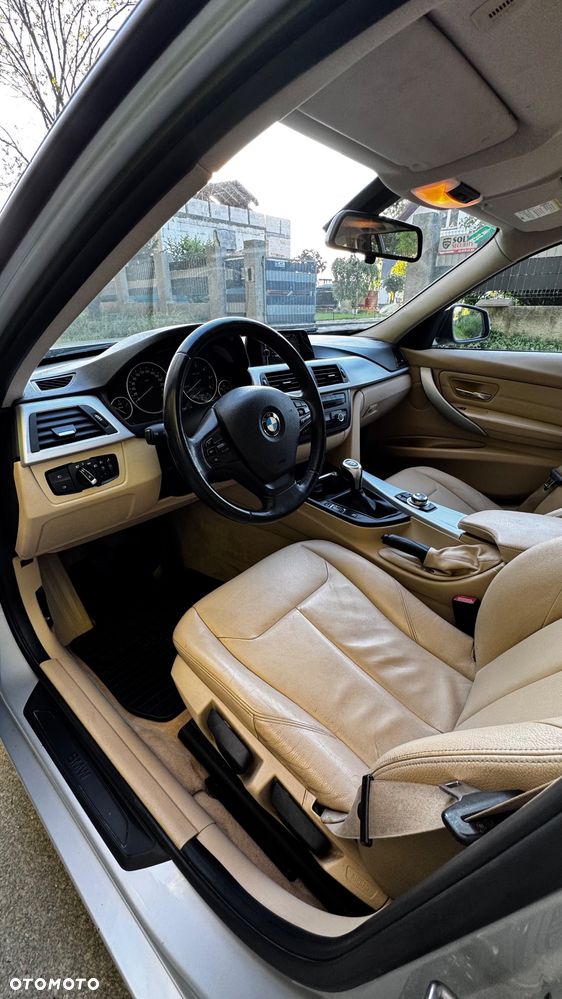 BMW Seria 3 318d DPF Edition Lifestyle - 39