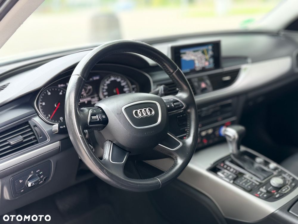 Audi A6 Avant 2.0 TDI Ultra DPF S tronic - 11