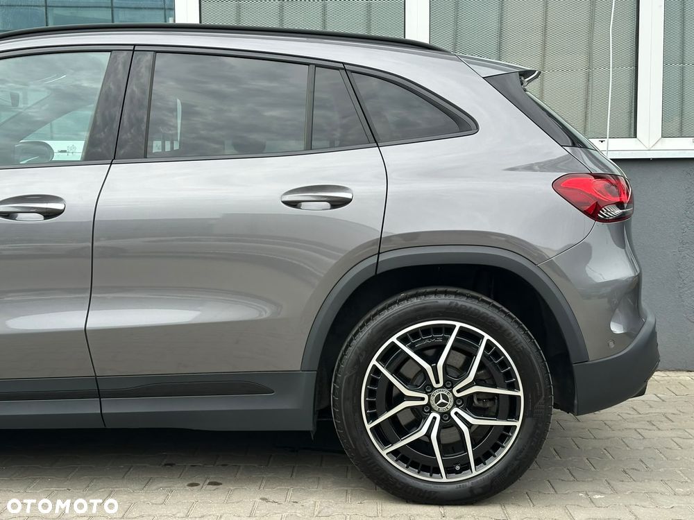 Mercedes-Benz EQA 300 66.5kWh 4-Matic AMG Line - 31