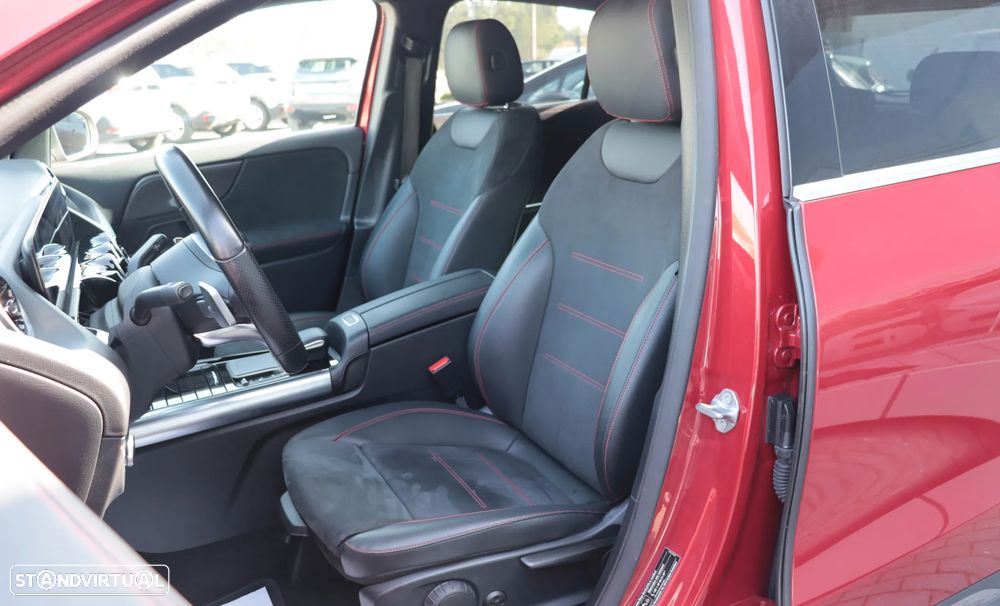 Mercedes-Benz GLA 250 e 8G-DCT AMG Line - 14