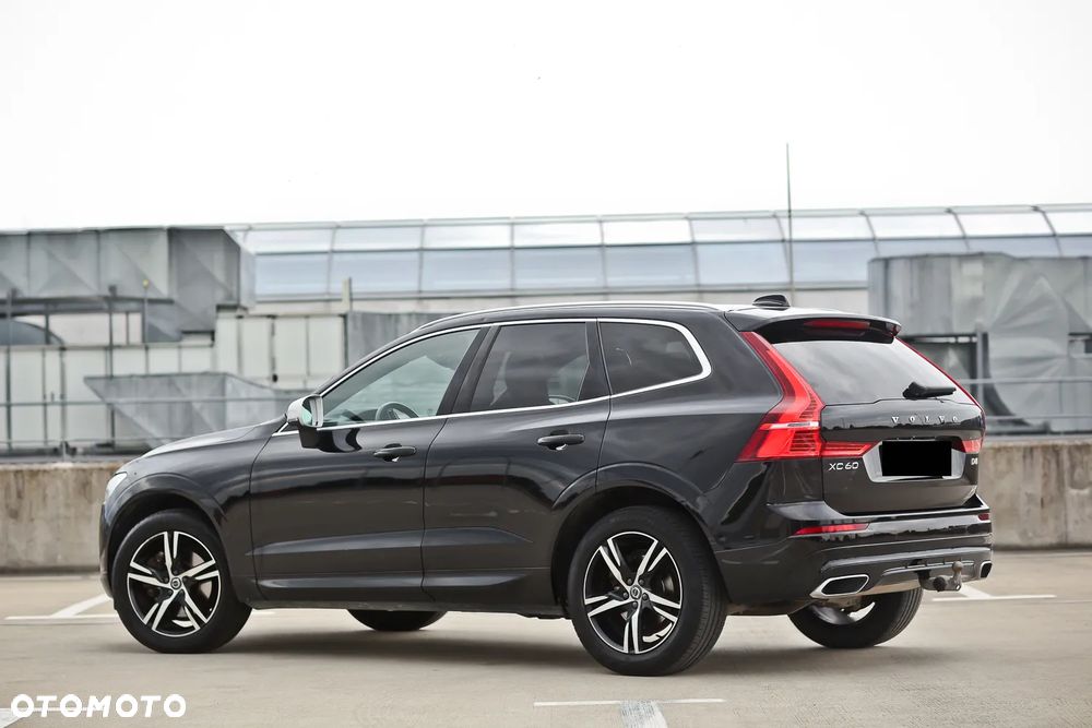 Volvo XC 60 D4 SCR AWD R-Design - 12