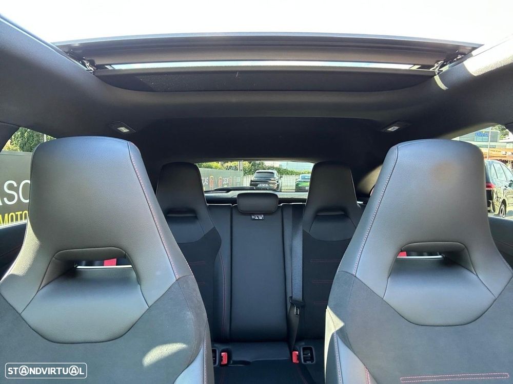 Mercedes-Benz CLA 45 AMG S Shooting Brake 4Matic+ - 35