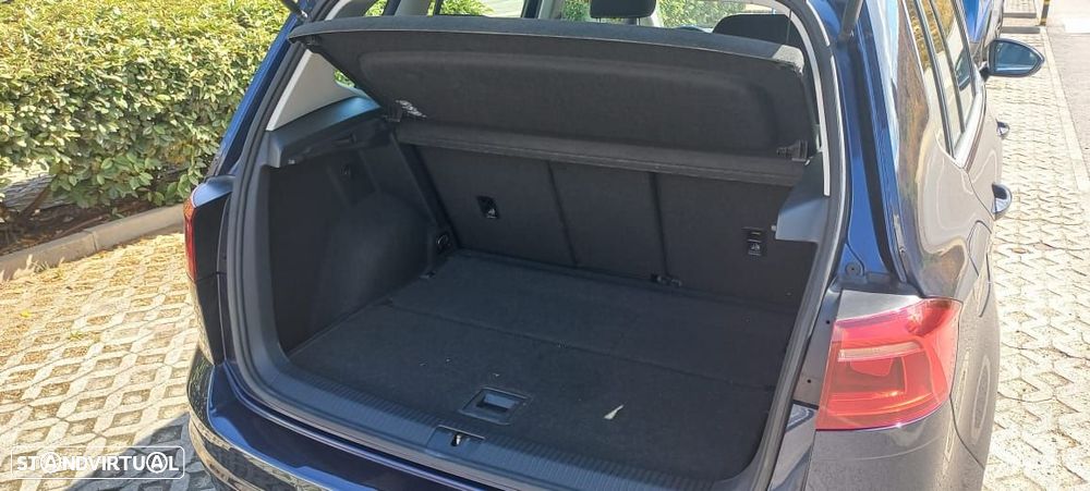 VW Golf Sportsvan 1.6 TDI Highline DSG - 7