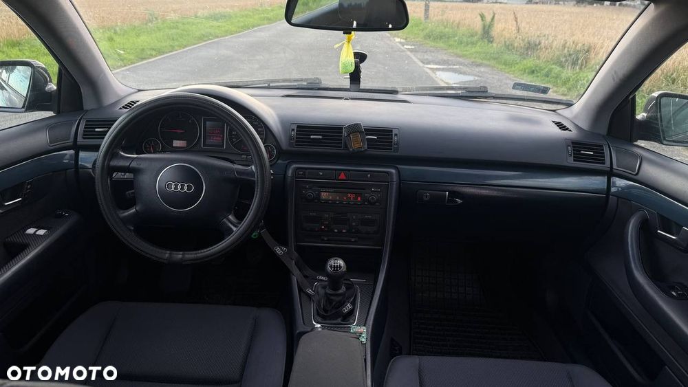 Audi A4 Avant 1.9 TDI - 8