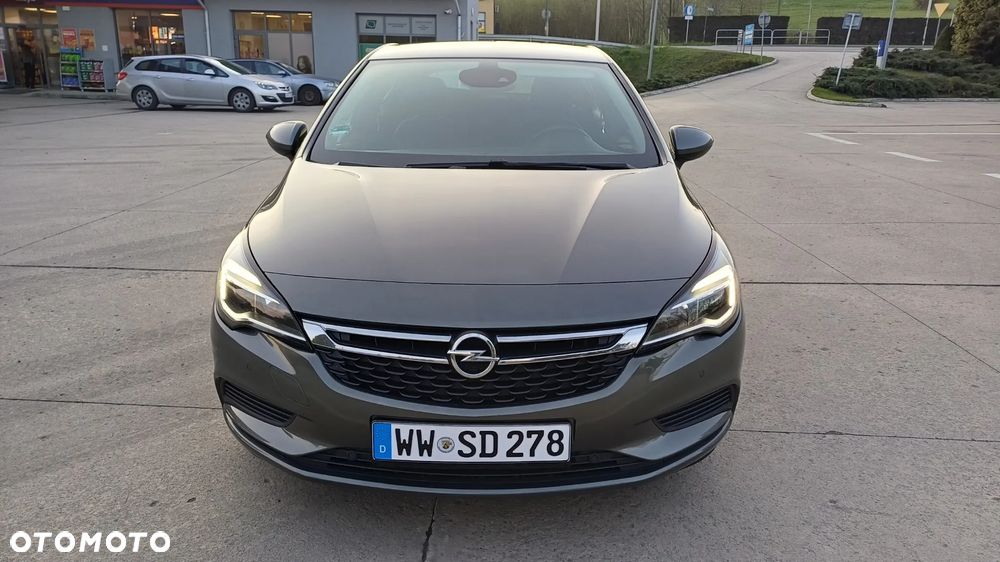 Opel Astra 1.6 D (CDTI) Start/Stop Innovation - 2
