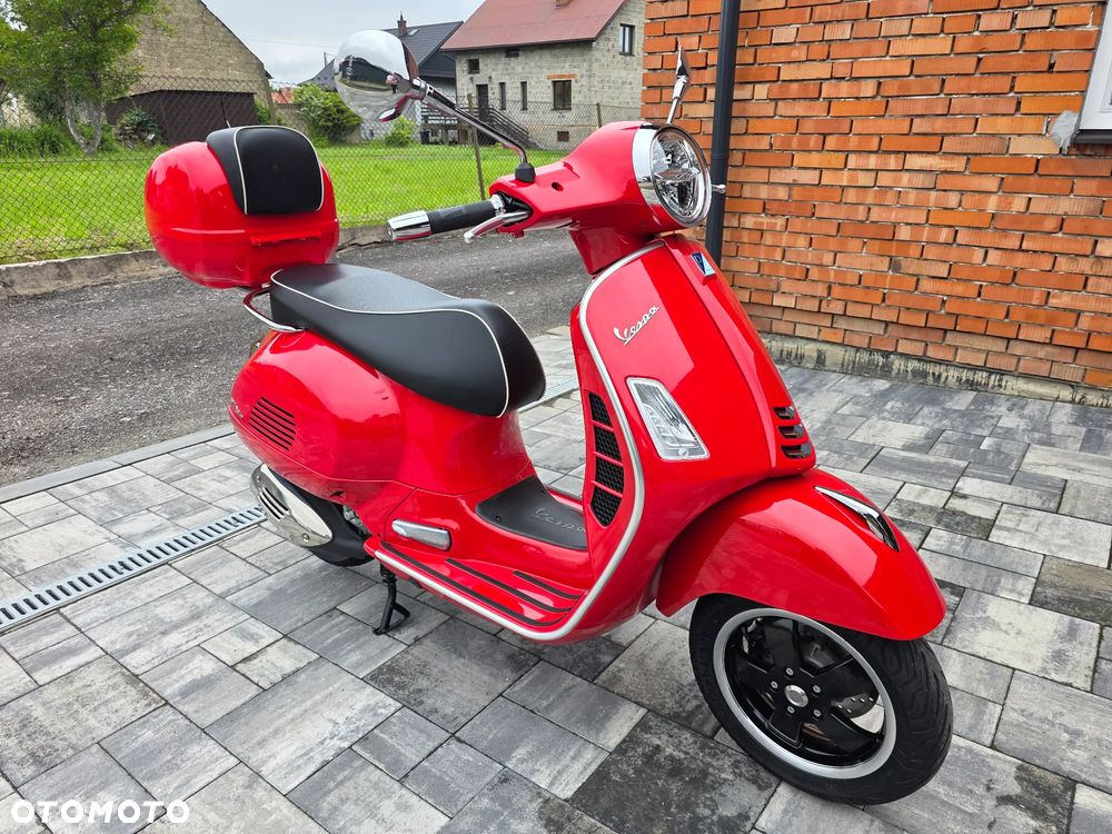 Piaggio Vespa - 12