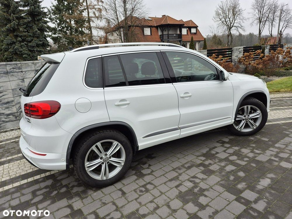 Volkswagen Tiguan - 16