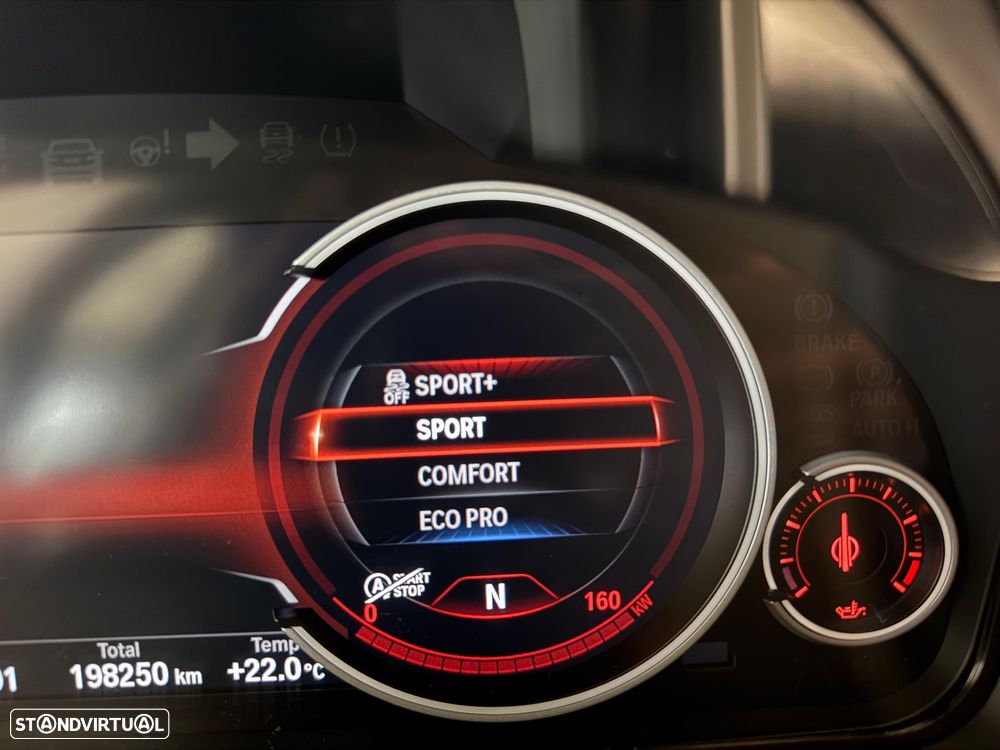 BMW X5 25 d sDrive Pack M - 30