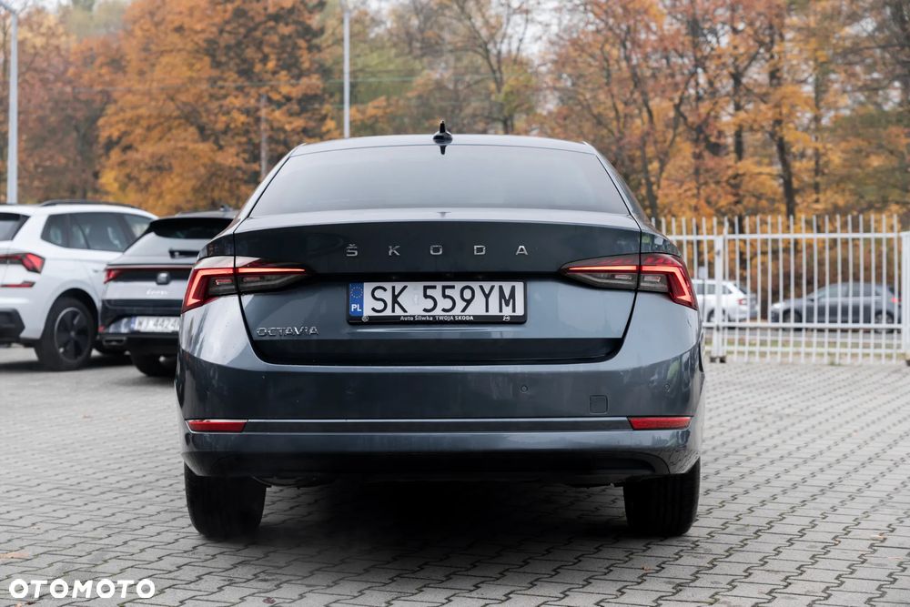 Skoda Octavia 2.0 TDI Ambition - 6