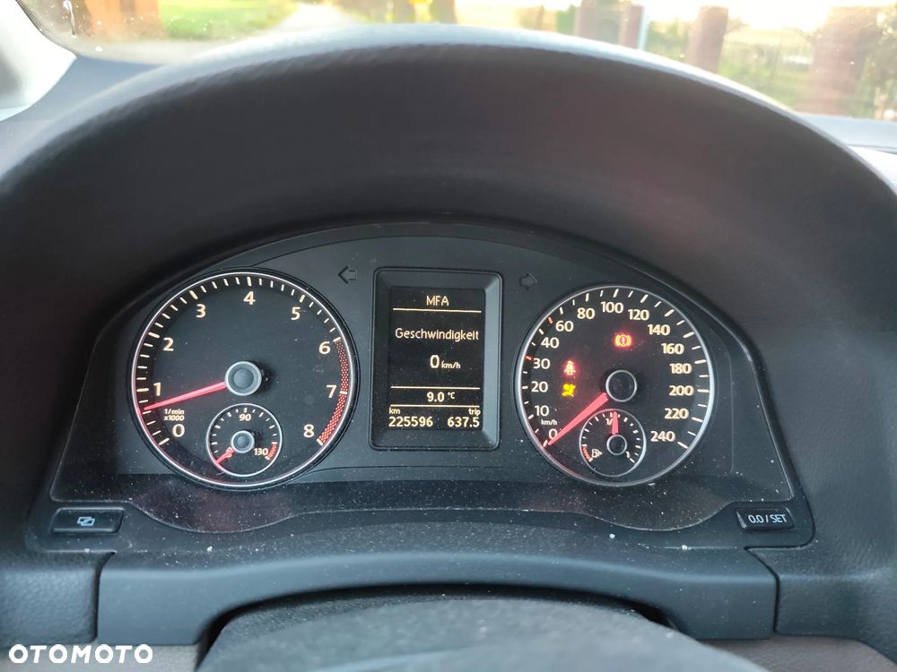 Volkswagen Golf - 13